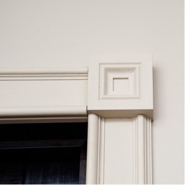 Дверной декор из дюрополимера Orac Decor D200
