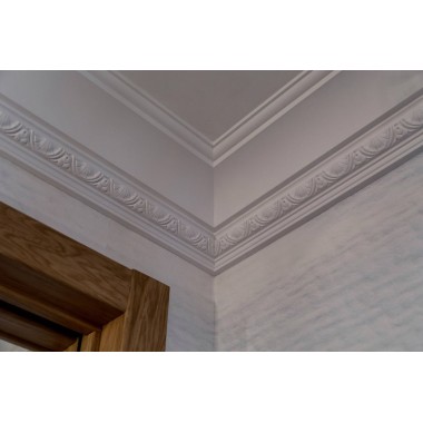 Потолочный плинтус (карниз) из полиуретана Orac Decor C301