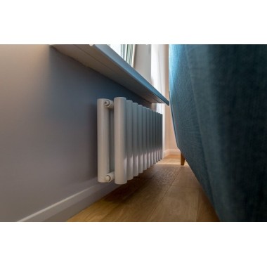 Плинтус Orac Decor С КАБЕЛЬ-КАНАЛОМ SX125 гладкий грунт белого цвета