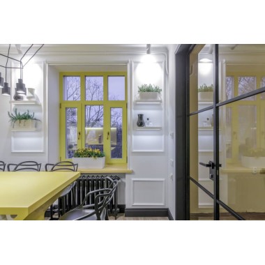 Плинтус Orac Decor С КАБЕЛЬ-КАНАЛОМ SX138 грунт белого цвета