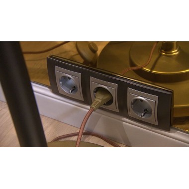 Плинтус Orac Decor SX165