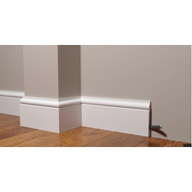 Плинтус DD004 Decor Dizayn 