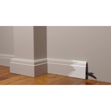 Плинтус DD102 Decor Dizayn 