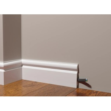 Плинтус DD137 Decor Dizayn 