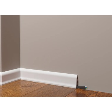 Плинтус DD18 Decor Dizayn 