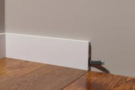 Плинтус DD708 Decor Dizayn 