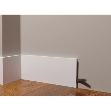 Плинтус DD710 Decor Dizayn 