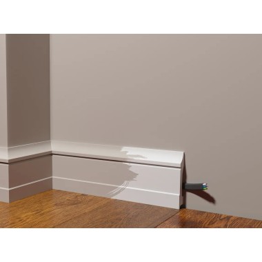 Плинтус DD711 Decor Dizayn 