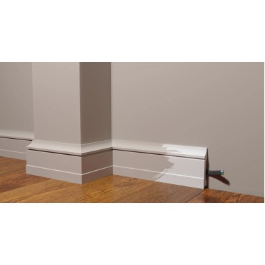 Плинтус DD711 Decor Dizayn 