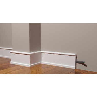 Плинтус DD712 Decor Dizayn 