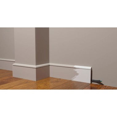 Плинтус DD715 Decor Dizayn 