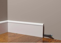 Плинтус DD715 Decor Dizayn 
