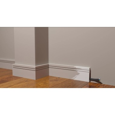 Плинтус DD717 Decor Dizayn 