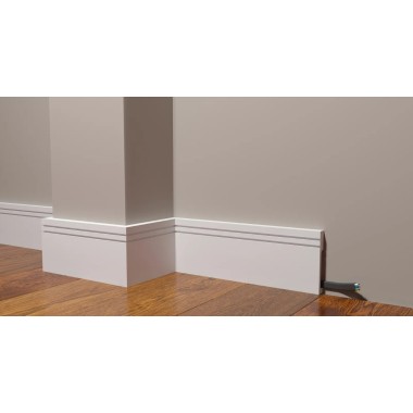 Плинтус DD719 Decor Dizayn 