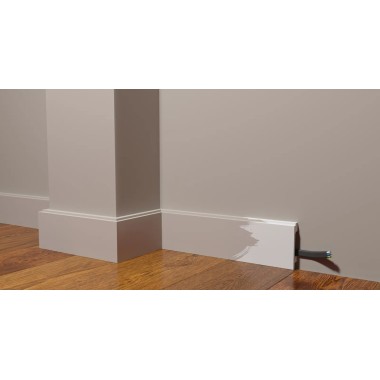 Плинтус DD723 Decor Dizayn 