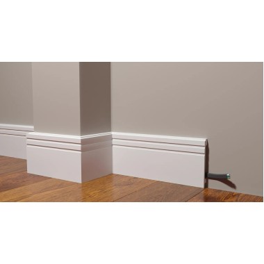 Плинтус DD724 Decor Dizayn 
