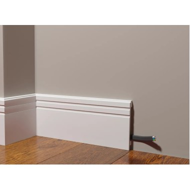 Плинтус DD724 Decor Dizayn 