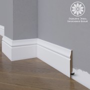 Белый плинтус  Madest Decor МДФ 04-083-10 окрашенный