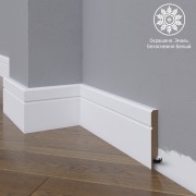 Белый плинтус  Madest Decor МДФ 25-058-10 окрашенный