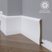 Белый плинтус  Madest Decor МДФ 23-136-16 окрашенный
