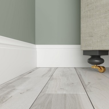 Плинтус Ultrawood Base 5214 i (2000 x 133 x 12 мм.)