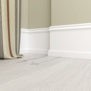 Плинтус Ultrawood Base 5800 i (2000 x 230 x 20 мм.)